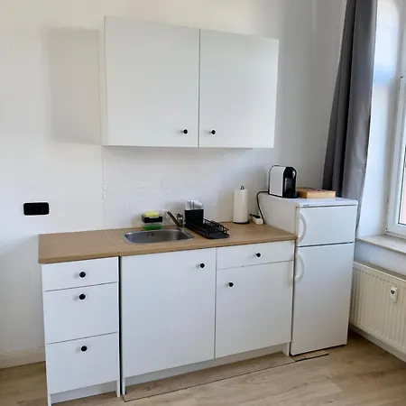 Raha Apartments - Modernes Studio-Apartment - Hbf - Gratis Parkplatz Érfurt Exterior foto