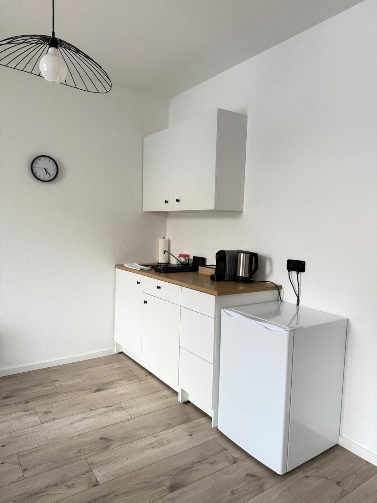 Apartment Raha - Modernes Studio-apartment - Hbf - Gratis Parkplatz *